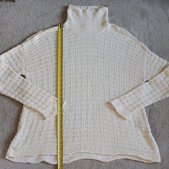 Eileen Fisher - Specialty Stitch Waffle Knit Organic Cotton Turtleneck - Large - Picture 8 of 11